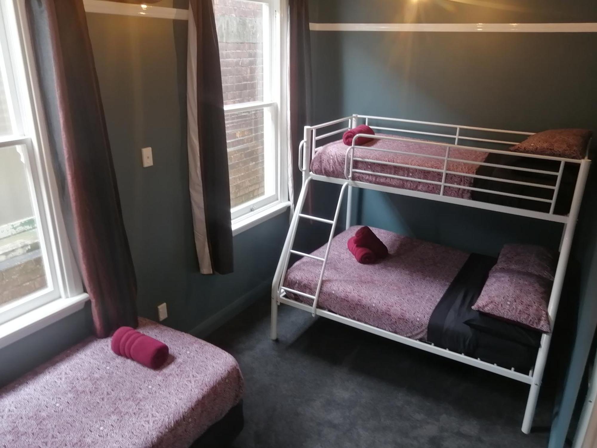 The Duke Hostel غرايموث المظهر الخارجي الصورة