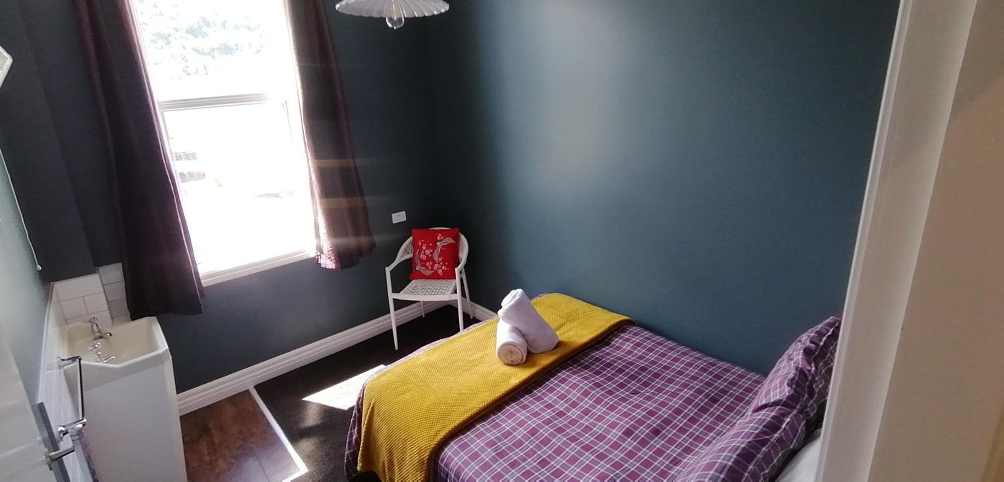 The Duke Hostel غرايموث المظهر الخارجي الصورة A bedroom